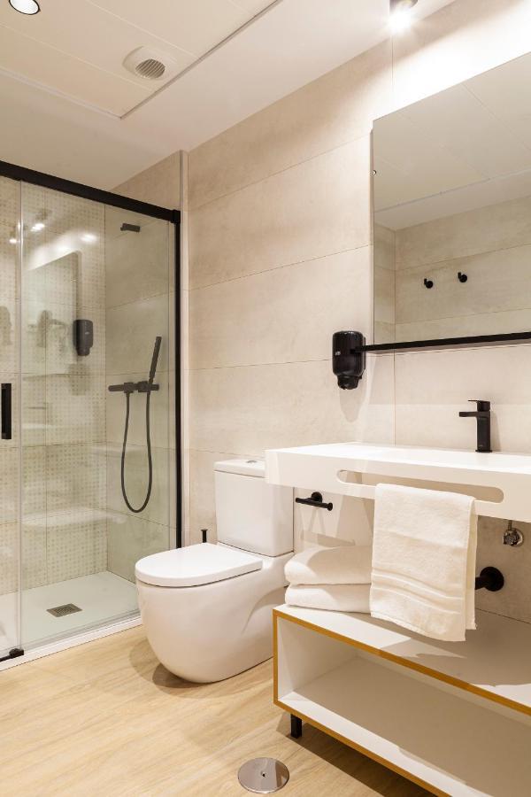 Apartament Mayal Con Piscina